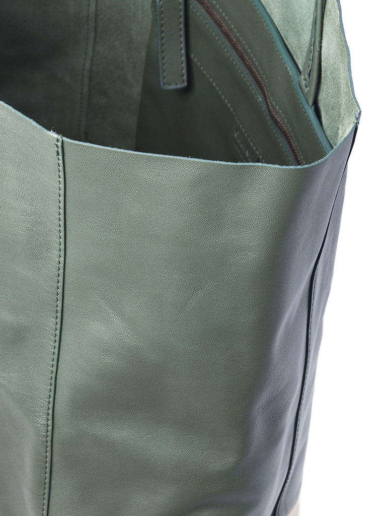 Vertical Bi-Cabas In Lambskin - Green / Nude